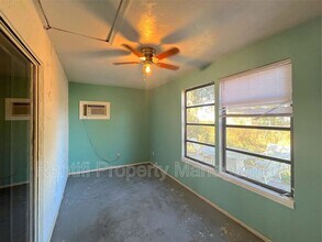 7493 Pebble Beach Rd in Ft. Myers, FL - Building Photo - Building Photo