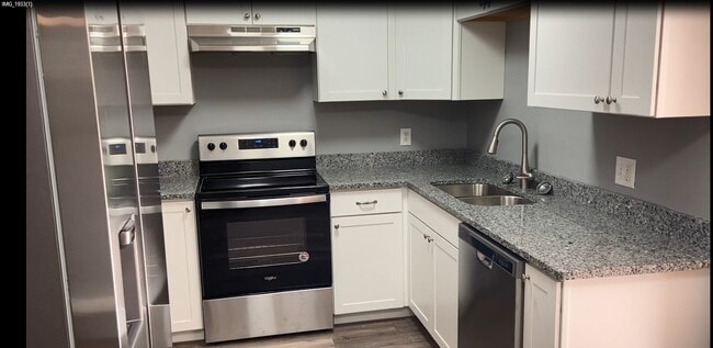 101 Blaylock St in Crestview, FL - Building Photo - Building Photo