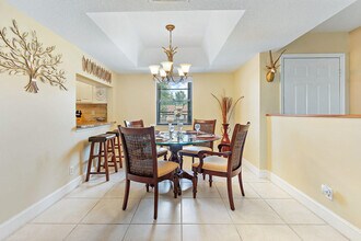 12524 Shoreline Dr-Unit -302 in Wellington, FL - Building Photo - Building Photo