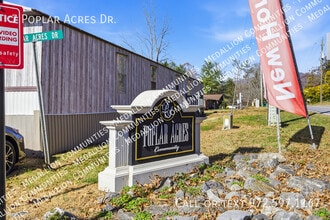 7 Poplar Acrs Dr in Candler, NC - Building Photo - Building Photo