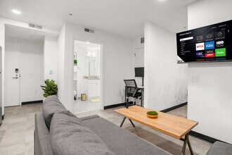 209 9th St, Unit ID1075261P in Pittsburgh, PA - Foto de edificio - Building Photo