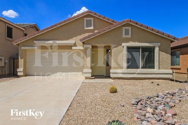 property at 1742 E Leslie Ave