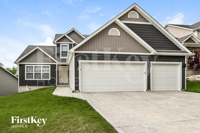 property at 1020 Remington Dr