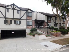 1419 W 179th St-Unit -Unit 18 in Gardena, CA - Building Photo - Building Photo