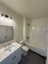 188 Summit in Cotter, AR - Building Photo - Building Photo