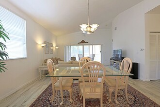 15550 Bellamar Dr in Ft. Myers, FL - Building Photo - Building Photo