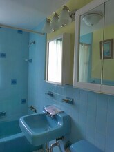 65 Olcott St, Unit 1 in Watertown, MA - Building Photo - Building Photo