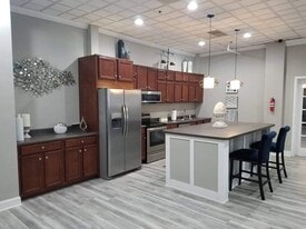 Kensington Club in Lancaster, PA - Building Photo