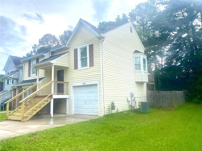 8055 S Bay Ct in Riverdale, GA - Building Photo - Building Photo