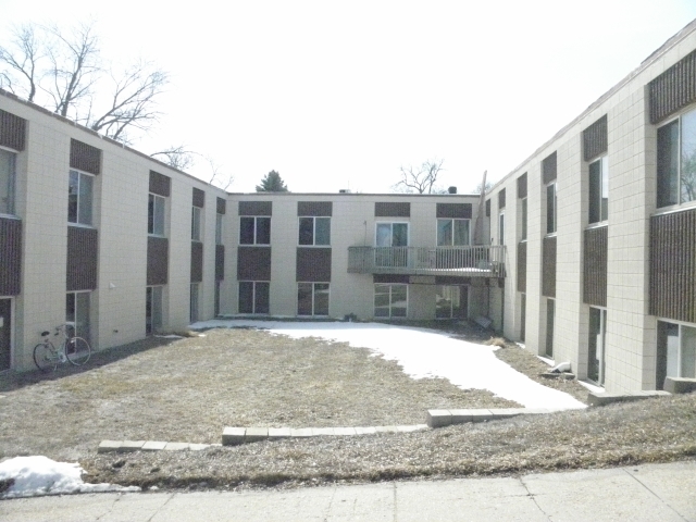 Erin Apartments in Wayne, NE - Building Photo