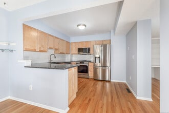 20 Peddlers Dr in Branford, CT - Building Photo - Building Photo
