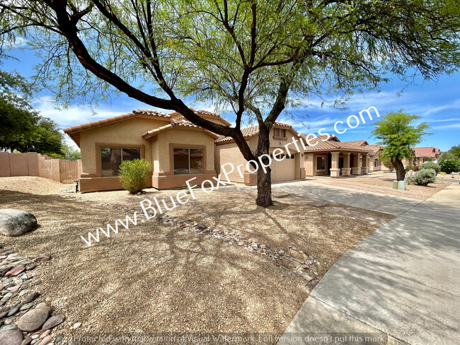 7447 N Bradstreet Dr in Tucson, AZ - Building Photo - Building Photo