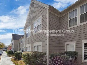 3437 Fishinger Mill Dr in Hilliard, OH - Building Photo - Building Photo
