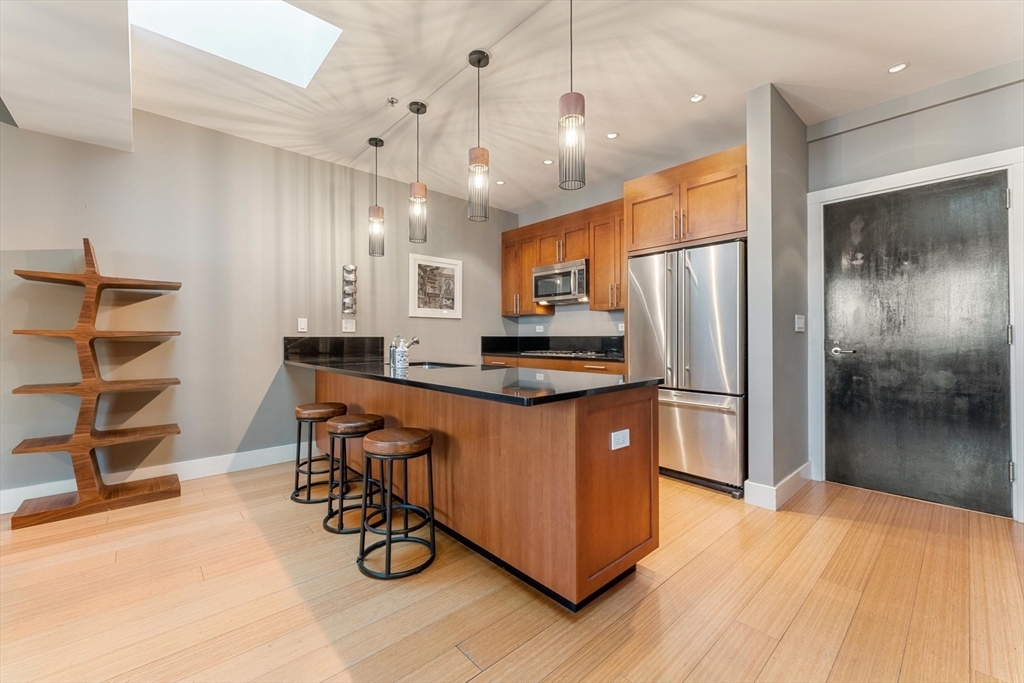 21 Father Francis Gilday St in Boston, MA - Building Photo
