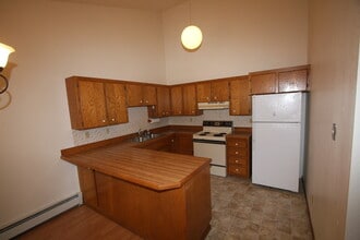 9420 Agattu Cir in Anchorage, AK - Building Photo - Building Photo
