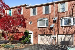 1885 Redwood Dr in Fullerton, PA - Building Photo