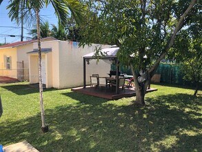 2232 SW 11th St in Miami, FL - Building Photo - Building Photo