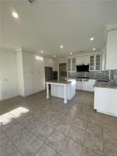 111 Stallion in Irvine, CA - Building Photo - Building Photo