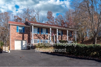 11 Endicott Ln in Stafford, VA - Building Photo - Building Photo