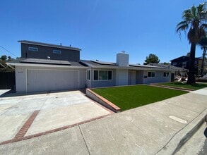 5413-5415 Brockbank Pl in San Diego, CA - Building Photo - Building Photo