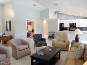 13080 Bridgeford Ave in Bonita Springs, FL - Building Photo - Building Photo