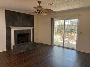 3839 Belle Meade Ct in Pensacola, FL - Building Photo - Building Photo
