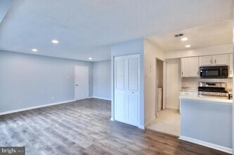 2303 Olson St-Unit -103 in Hillcrest Heights, MD - Building Photo - Building Photo