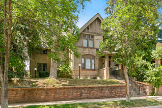 737 Corona St in Denver, CO - Building Photo - Building Photo