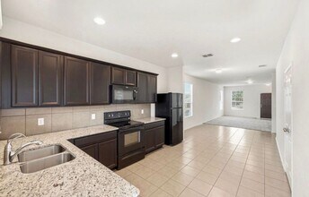 11358 Unbridled in San Antonio, TX - Building Photo - Building Photo