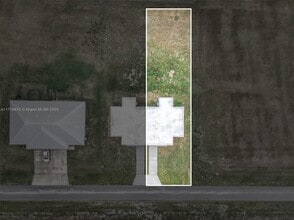 8233 Cozumel Ln in Sebring, FL - Building Photo - Building Photo