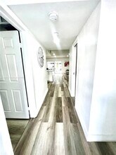 6900 W 2nd Way in Hialeah, FL - Building Photo - Building Photo