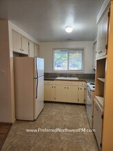 892 Cornwall Ave in Eugene, OR - Building Photo - Building Photo