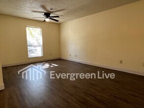 112 Ayana Ct in Raeford, NC - Building Photo - Building Photo