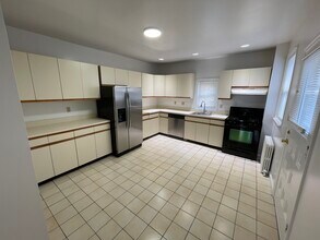 41 Orange St in Stamford, CT - Building Photo - Building Photo