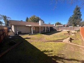 4150 W Menlo Ave in Fresno, CA - Building Photo - Building Photo