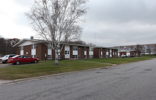 Forestview Apartments in St. Cloud, MN - Building Photo - Building Photo