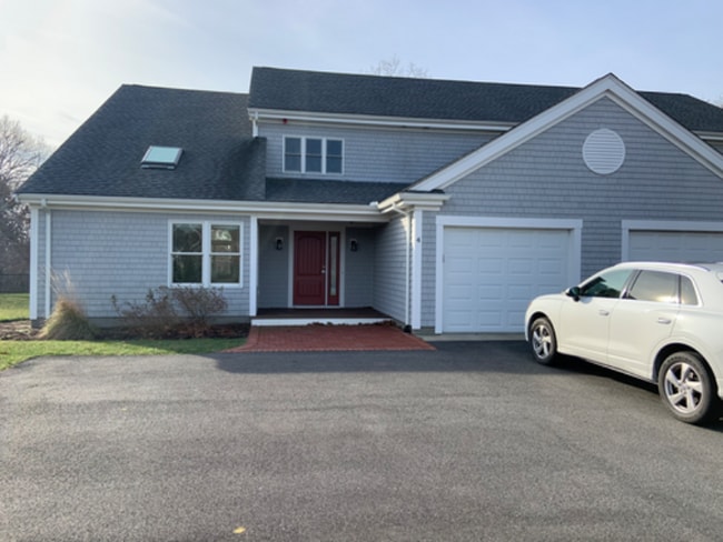 property at 2 Beatrice Ln