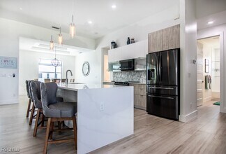 3507 SW 2nd Ave in Cape Coral, FL - Building Photo - Building Photo