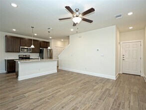 415 Parkline Dr in Georgetown, TX - Building Photo - Building Photo