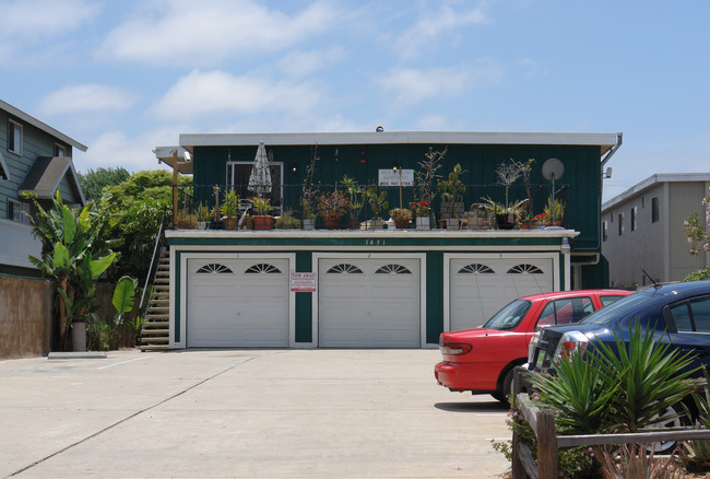 1451 Hemlock Ave in Imperial Beach, CA - Building Photo - Building Photo