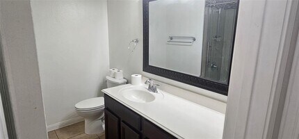 957 Firthwood Ln in Conroe, TX - Building Photo - Building Photo