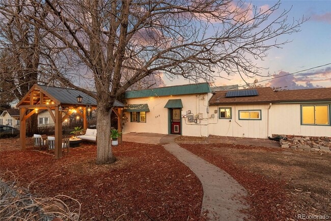 560 S Navajo St in Denver, CO - Building Photo - Building Photo