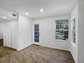 1050 Crystal Way in Delray Beach, FL - Building Photo - Building Photo