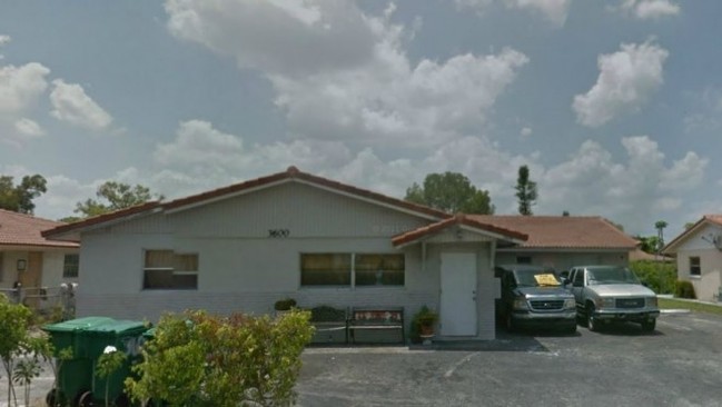 3600 Riverside Dr in Coral Springs, FL - Building Photo - Building Photo