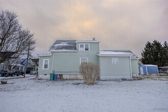 68 Sirret St in Buffalo, NY - Building Photo - Building Photo
