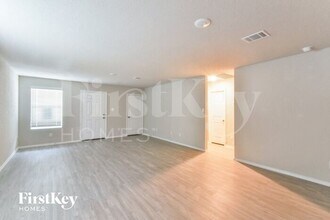 9123 Griffith Run in Converse, TX - Building Photo - Building Photo
