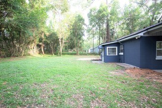 211 Columbia Dr in Tallahassee, FL - Building Photo - Building Photo