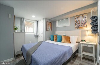 325 57th St NE in Washington, DC - Building Photo - Building Photo