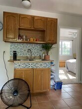 46 Prindle Hill Rd in Charlton, MA - Foto de edificio - Building Photo