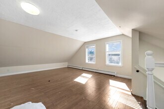 31 Champney St, Unit 2 in Boston, MA - Building Photo - Building Photo